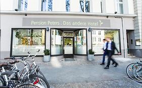 Pension Peters - Das Andere Hotel